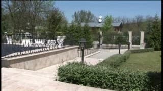 Simony Diamond viene sodomizzata