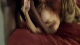 Due neri scopano con una milf