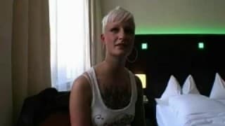 Una scopata emo piacevole