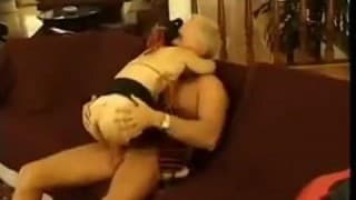 Una nana con gli occhiali Giovani 18-21 anni, Masturbazione, More, Tette piccole, Vecchi e Donzelle, Cazzi Enormi, Ex Ragazze, Nani / Nane