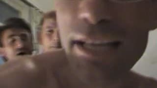 Tre gay che si divertono insieme Tre gay che si divertono insieme