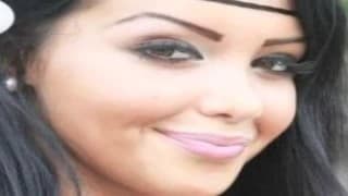 Nabilla- nuda davanti alla sua webcam! Nabilla- nuda davanti alla sua webcam!