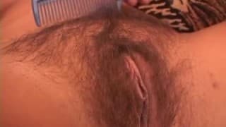 Joclyn Stone donna matura e pelosa !