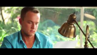 Dillon Harper prova piacere in questo porno erotico