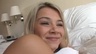 Ashlynn Brooke scopa in un hotel Ashlynn Brooke scopa in un hotel