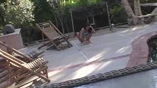 Amia Miley prende un bel cazzo nella figa stretta