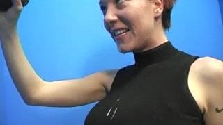 Alisha Angel vuole quello che esce dal muro