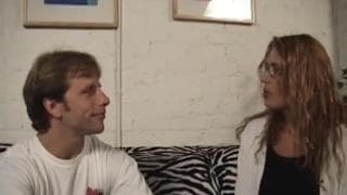 Sheryl rimorchiata per strada per una scopata