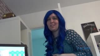 Charlyse Angel è una calda bionda che succhia