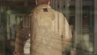 Cayenne Klein fa del sue sesso un'arte Cayenne Klein fa del sue sesso un'arte