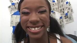 Ariel Alexus è una troia nera eccitante Ariel Alexus è una troia nera eccitante