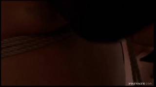 Ashley Blue è una seducente mora