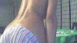Una giovane nera mostra le tette in cam Una giovane nera mostra le tette in cam