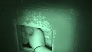 Un uomo sexy che sborrerà con le mani!