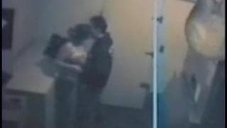 Uno giovane che ne scopa una matura Uno giovane che ne scopa una matura