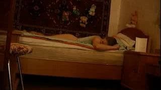 Una ragazza che scopa con uno più maturo