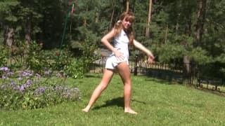 Eva ama sempre stare all'aperto