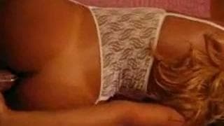 Una giovane araba che si fa inculare Una giovane araba che si fa inculare