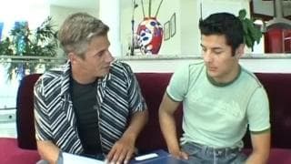 Un bel dilf che si farà inculare