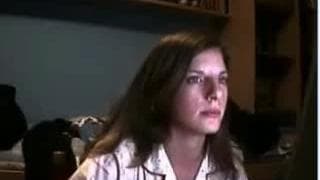 Lei ama esibirsi in webcam