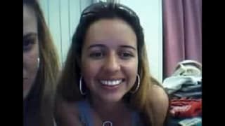 Due giovani troie davanti la telecamera