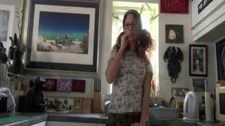 Una latina con occhiali e un bel cazzo !