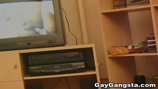 Uomini neri e arrapati in questo porno