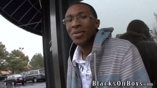 Gemini Star prende un grande cazzo nero !