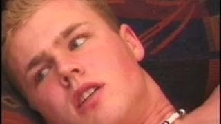 Brett Peters vuole sentire molto piacere