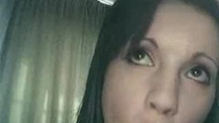 In webcam moretta si tocca la figa