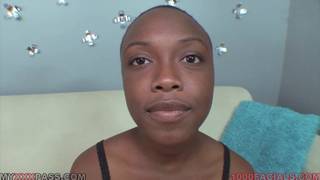 Un bel pompino grazie a Mariah Hill!