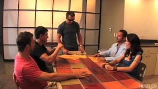 Victoria White si diverte davvero