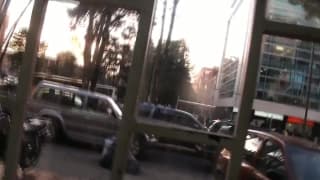 Si farà inculare da uno sconosciuto