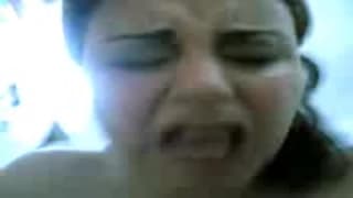 Una bruna araba che viene scopata Una bruna araba che viene scopata