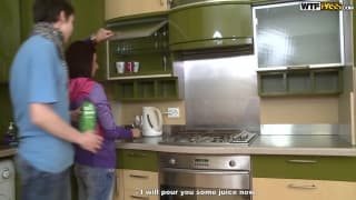 Nixie una bruna che vuole scopare