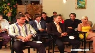 Una gran bell'orgia con bisessuali