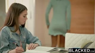 Un cazzo enorme e nero per Riley Reid