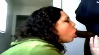 Un grande cazzo nero che viene leccato ! Un grande cazzo nero che viene leccato !