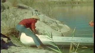 Lui lo succhia a un cowboy