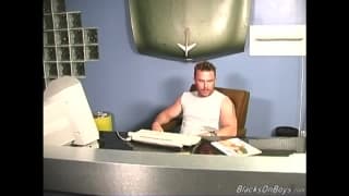 Verifica la tua età