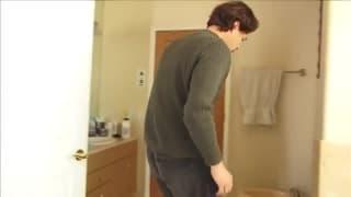 Edyn Blair si fa scopare in bagno