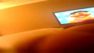 La sua donna ha un culone imperdibile