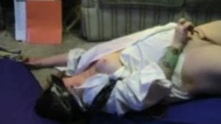 Le carezze di una donna mascherata