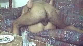 Un divano che servirà per una scopata