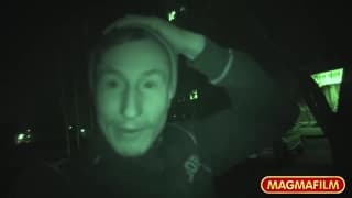 Lady Paris ama farsi scopare in pubblico