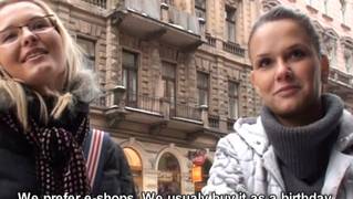 Una bella troia mora scopata per soldi