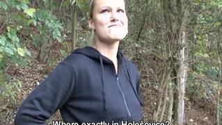 Un po' di soldi per convincerla a scopare