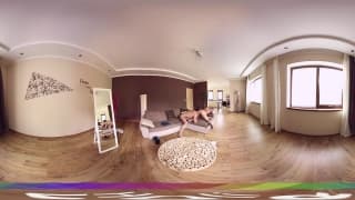 Alexis Crystal in questo grandioso video Alexis Crystal in questo grandioso video