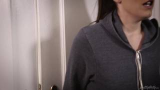 Ad Angela White piance tanto questo cazzo Ad Angela White piance tanto questo cazzo