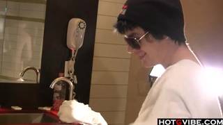 Verifica la tua età